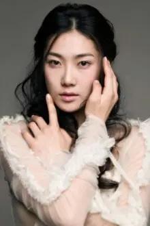 Yeon Mi-joo como: Seo Hwa-ran