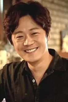Kim Kyeol como: Man Ga-jin