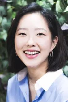 Park Se-jin como: Hwang Se-ra