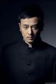 Zhuojun Yao como: 罗严