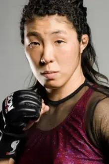 Yoko Takahashi como: Self - Fighter