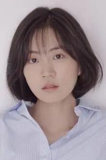 Lee Ha-eun como: Moon-young