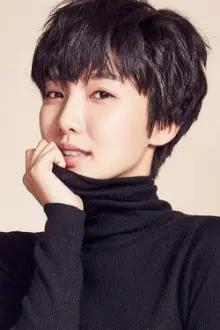 Jang Seo-kyung como: Lee Seul-gi