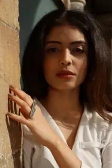Vidhatri Bandi como: Rohini George