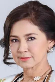 Tong Savitree Samipak como: Mae Yai