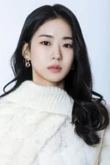 Lee E-dam como: Kim Yi-seol