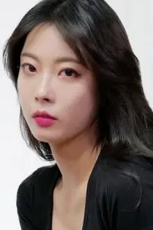 Yoo Ji-hyun como: 