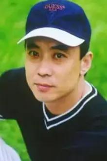 Zhihua Dong como: General Suen-Chak