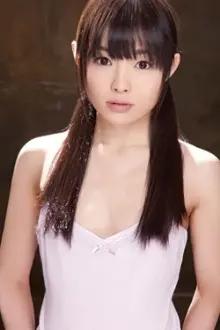 Rina Hatsume como: Kyôko
