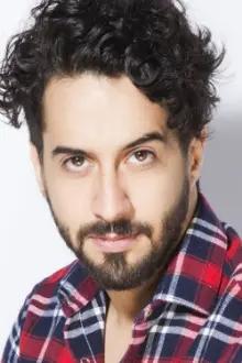 Daniel Tovar como: Lucio Alberto
