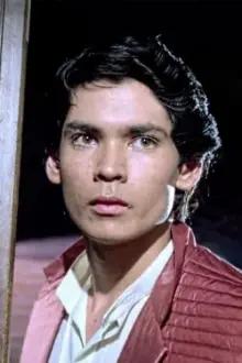 Miguel Rodriguez como: Santi