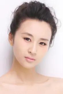 Erica Xia-Hou como: Susan