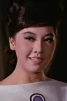 Fanny Fan Lai como: Mei Mei
