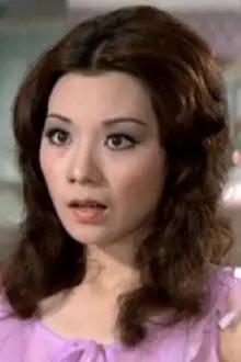 Betty Pei Ti como: Lady Chun
