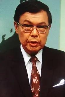 Ichiro Mikuni como: 義父・仙蔵