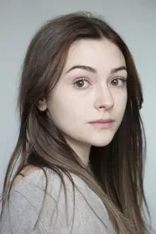 Abby Fitz como: Young Lorna