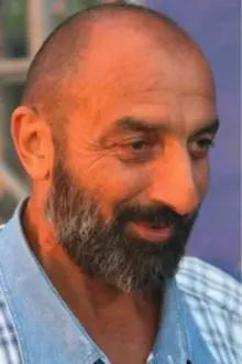 Vladimir Episkoposyan como: Сулейман
