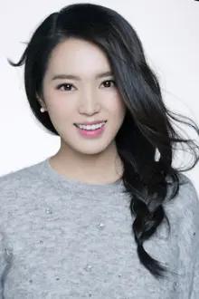 Shin Min-hee como: Ding Jiahui