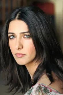 Olivia Magnani como: Alessia Massari