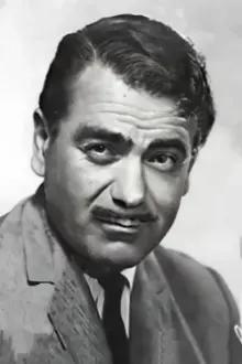 Talat Gözbak como: Karaca Ali Aga