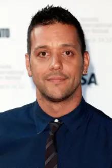 George Stroumboulopoulos como: 
