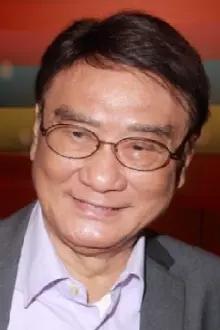 Tam Bing-Man como: Lee Pak
