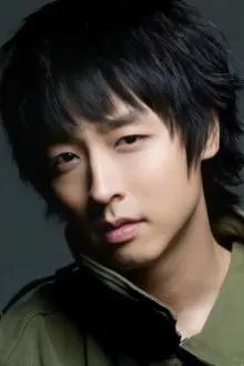 Kang In-Hyung como: Young Prisoner