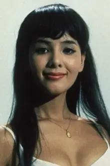 Mie Hama como: Kyôko Komatsu