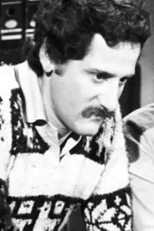Pablo de Tejada como: Juan González