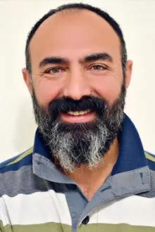 Ali Çoban como: Salim Kaya