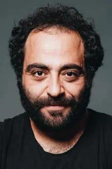 Süleyman Kabaali como: Bekir