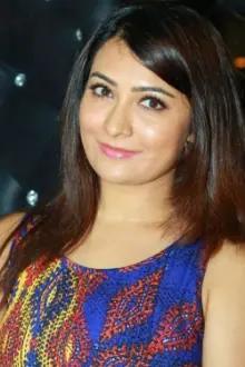 Radhika Pandit como: Preethi