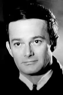 François Patrice como: Gilbert Dourville