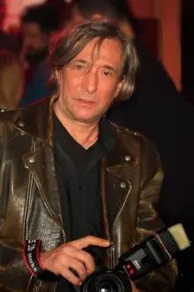 Zoran R. Vujović como: Ele mesmo