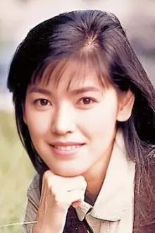 Jennifer Chan Ming-Chan como: Cindy Lam