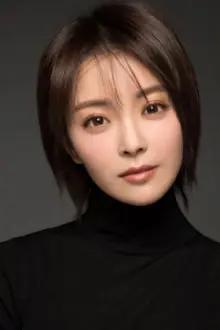 Danni Chong como: Hong Luan