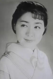 Chiyoko Ôkura como: Sachiko Murai