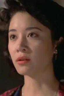 Ruth Winona Tao como: Chun Yin