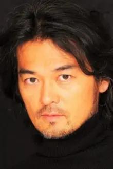 Junichi Kawamoto como: Rikio Kusama