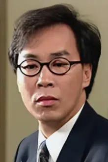 Terence Choi como: Terence