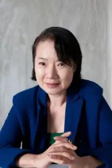 Kim Hwa-yeong como: Cho Se-in's Mother