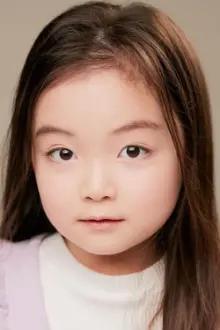 Kim Yun-seul como: Ko Hee Soo