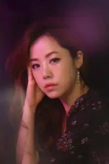 Kim Min-hee como: 