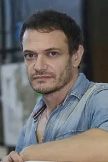 Agustín Rittano como: Lorenzo