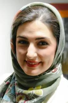 Maryam Shirazi como: Mina