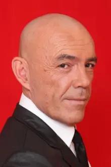 Philippe Corti como: Félix Biancamaria