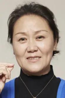 Zhang Aiyue como: Xu Chun Hua
