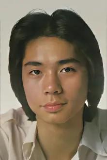 Ken Choi Fung-wah como: Simon