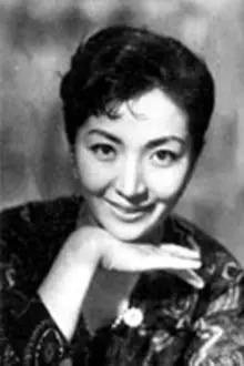 Miyuki Takakura como: Empress Shôken
