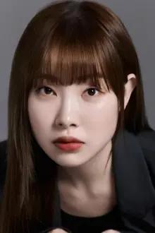 Kim Ah-young como: Park Ji-hye